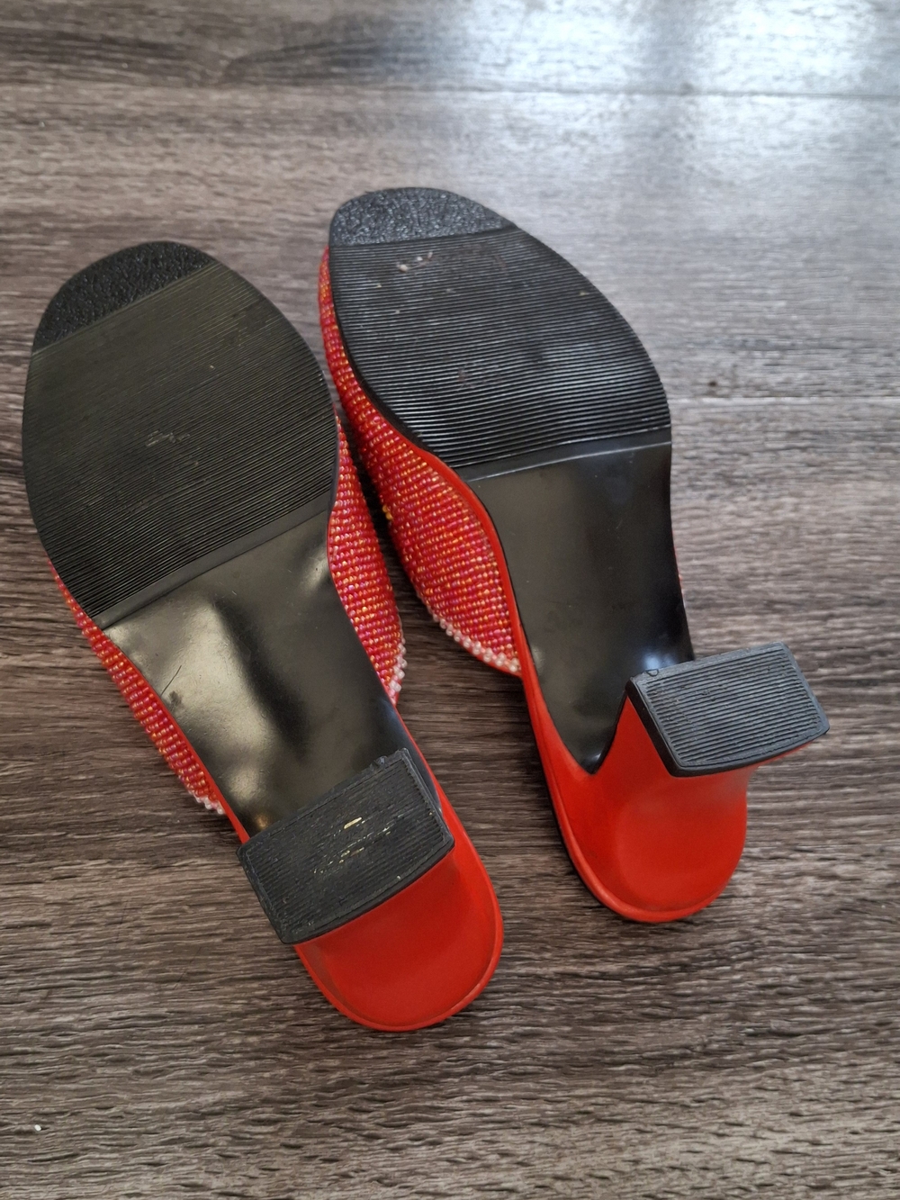 Beaded Red Floral Slip-On Heeled Mules Small 4 - Picture 6 of 9